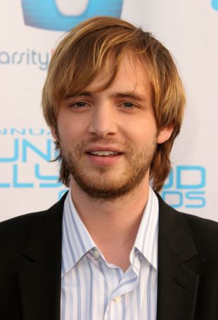 Aaron Stanford | Biography, Movie Highlights and Photos | AllMovie